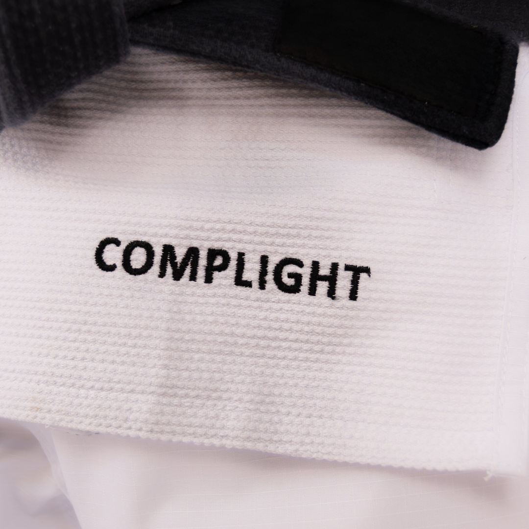 Alliance Adult Unisex Kimono COMPLIGHT